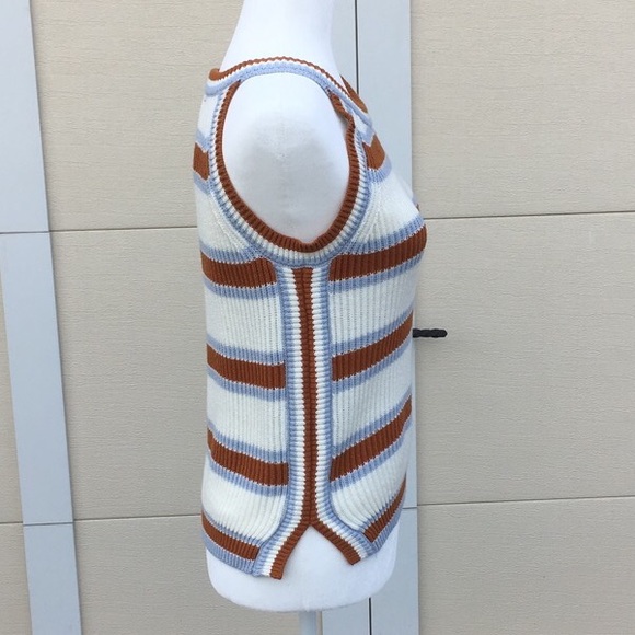 Freshmen striped sleeveless sweater top - Picture 3 of 3